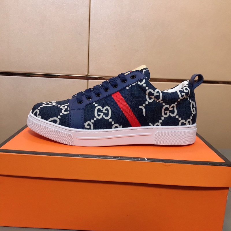 G*u*i casual shoes